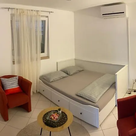 Lovre I Apartment Zadar